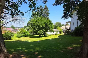 139 East St, Lore City, OH 43755 - Photo 10