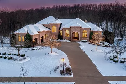 6752 Rivercrest Drive, Brecksville, OH 44141 - Photo 1