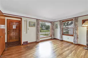 5714 Stickney Ave, Loveland, OH 44144 - Photo 6