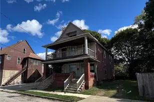 945 E 77th St, Loveland, OH 44103 - Photo 2