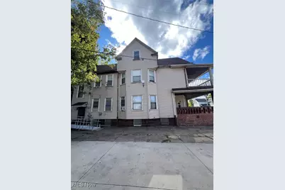 945 E 77th Street, Loveland, OH 44103 - Photo 4