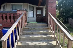 945 E 77th St, Loveland, OH 44103 - Photo 6