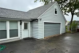 823 Washington Ave, Cuyahoga Falls, OH 44221 - Photo 28