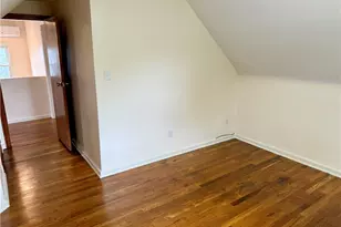 823 Washington Ave, Cuyahoga Falls, OH 44221 - Photo 16