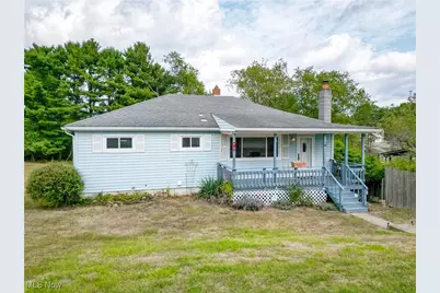 154 Locust Boulevard, Steubenville, OH 43953 - Photo 2