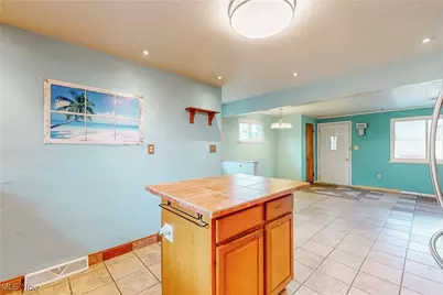 154 Locust Boulevard, Steubenville, OH 43953 - Photo 12