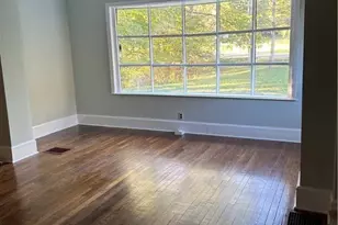 2465 Clay Pike, Zanesville, OH 43701 - Photo 6