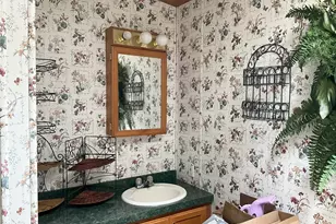 21 Cedar St, New London, OH 44851 - Photo 8