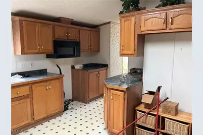 21 Cedar Street, New London, OH 44851 - Photo 4