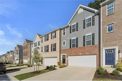 1113 Bean Lane, Akron, OH 44313 - Photo 2