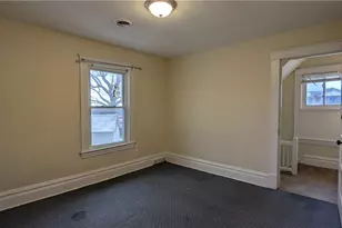 826 Michigan Ave, Youngstown, OH 44504 - Photo 2