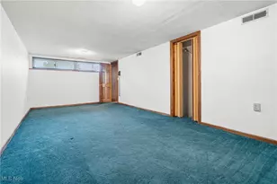 223 Faircrest St SW, Canton, OH 44706 - Photo 26