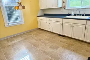 1105 N 6th St, Martins Ferry, OH 43935 - Photo 16