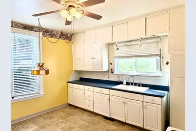 1105 N 6th Street, Martins Ferry, OH 43935 - Photo 8