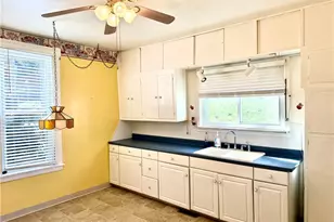 1105 N 6th St, Martins Ferry, OH 43935 - Photo 8