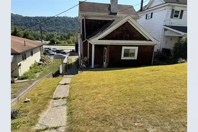 1105 N 6th Street, Martins Ferry, OH 43935 - Photo 4