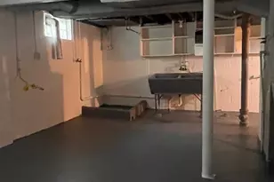 296 Sanderson Ave, Campbell, OH 44405 - Photo 16