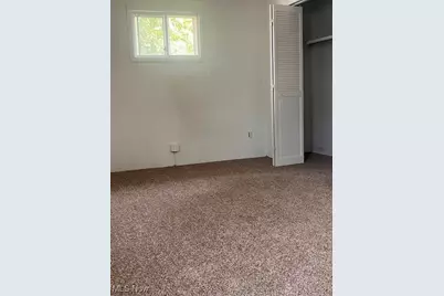 296 Sanderson Avenue, Campbell, OH 44405 - Photo 10