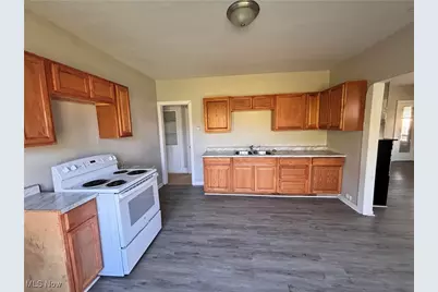 11419 Durant Avenue, Loveland, OH 44108 - Photo 10