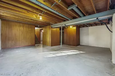 10666 Wilma Avenue NE, Alliance, OH 44601 - Photo 24