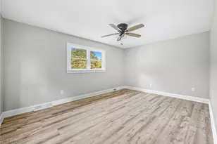 3149 N Pleasant Dr, East Palestine, OH 44413 - Photo 30