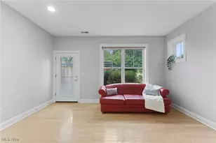 2013 W 58th St, Loveland, OH 44102 - Photo 16