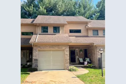 520 Oakdale Drive, Dover, OH 44622 - Photo 1