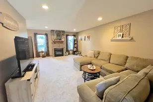 520 Oakdale Dr, Dover, OH 44622 - Photo 4