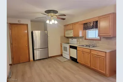 203 Mellwood Drive, Toronto, OH 43964 - Photo 14