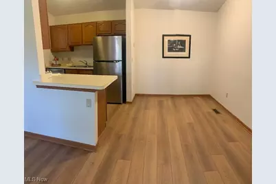 154 Bentley Drive, Elyria, OH 44035 - Photo 8