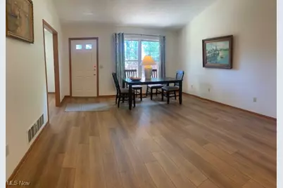 154 Bentley Drive, Elyria, OH 44035 - Photo 2