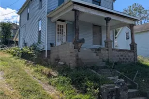 1236 Gomber Ave, Cambridge, OH 43725 - Photo 2