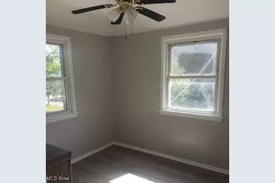 481 E 147th Street, Loveland, OH 44110 - Photo 6