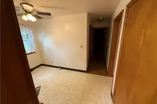 3296 Cricket Dr, Youngstown, OH 44511 - Photo 14