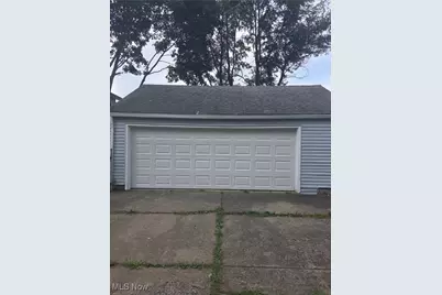 582 Roxbury Avenue, Youngstown, OH 44502 - Photo 10