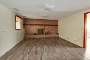 9416 Kieffer Rd, Mantua, OH 44255 - Photo 16