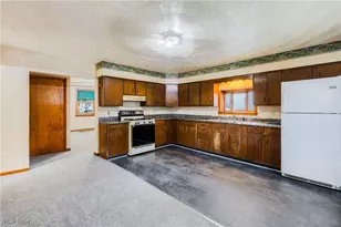 616 Washington Ave, Wellsville, OH 43968 - Photo 4