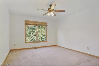 2885 Valley Road, Cuyahoga Falls, OH 44223 - Photo 28