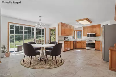 2885 Valley Road, Cuyahoga Falls, OH 44223 - Photo 8