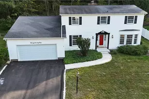 2079 Buena Vista Dr, Coshocton, OH 43812 - Photo 2