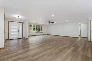 3790 Greenbriar Dr, Zanesville, OH 43701 - Photo 10