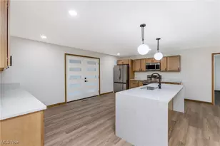 3790 Greenbriar Dr, Zanesville, OH 43701 - Photo 18