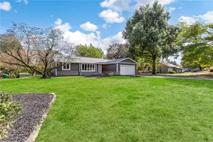 3790 Greenbriar Dr, Zanesville, OH 43701 - Photo 6