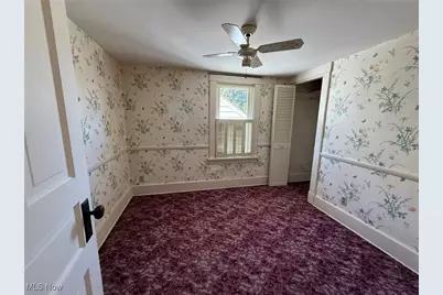 603 Poplar Avenue, Williamstown, WV 26187 - Photo 22