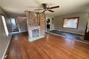 603 Poplar Ave, Williamstown, WV 26187 - Photo 10