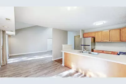 1426 Loop Road #1426, Kent, OH 44240 - Photo 12