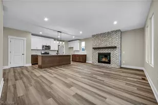 3630 Great Windsor Ln, Green, OH 44685 - Photo 6