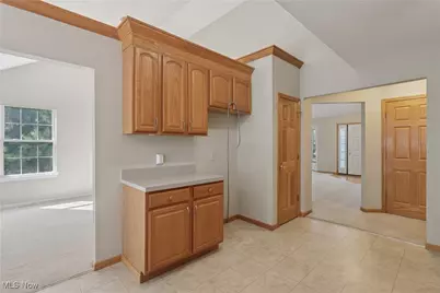 957 Devonwood Drive, Wadsworth, OH 44281 - Photo 16