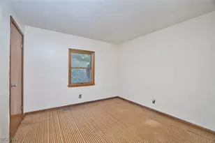 3927 Daisyview St, Shadyside, OH 43947 - Photo 6