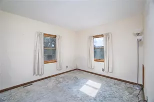 3927 Daisyview St, Shadyside, OH 43947 - Photo 8